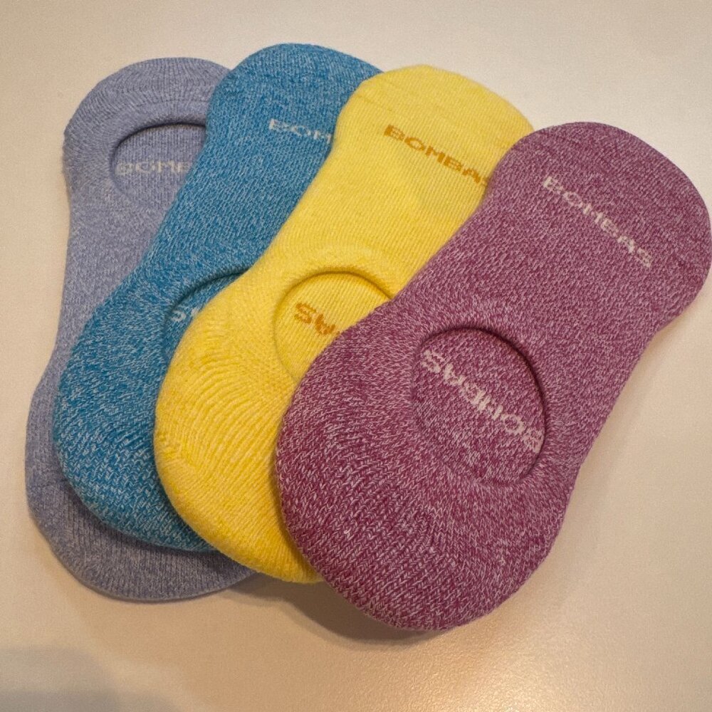 Bombas Unisex 4 pack no show socks SZ: M CLR: Blue/Pink/Purple/Yellow